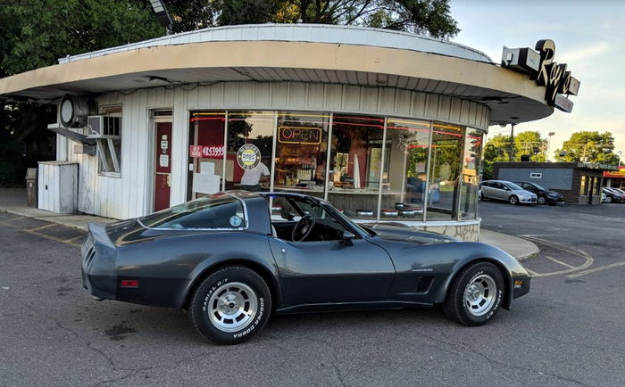 Roys Squeeze Inn - From Web Listing (newer photo)